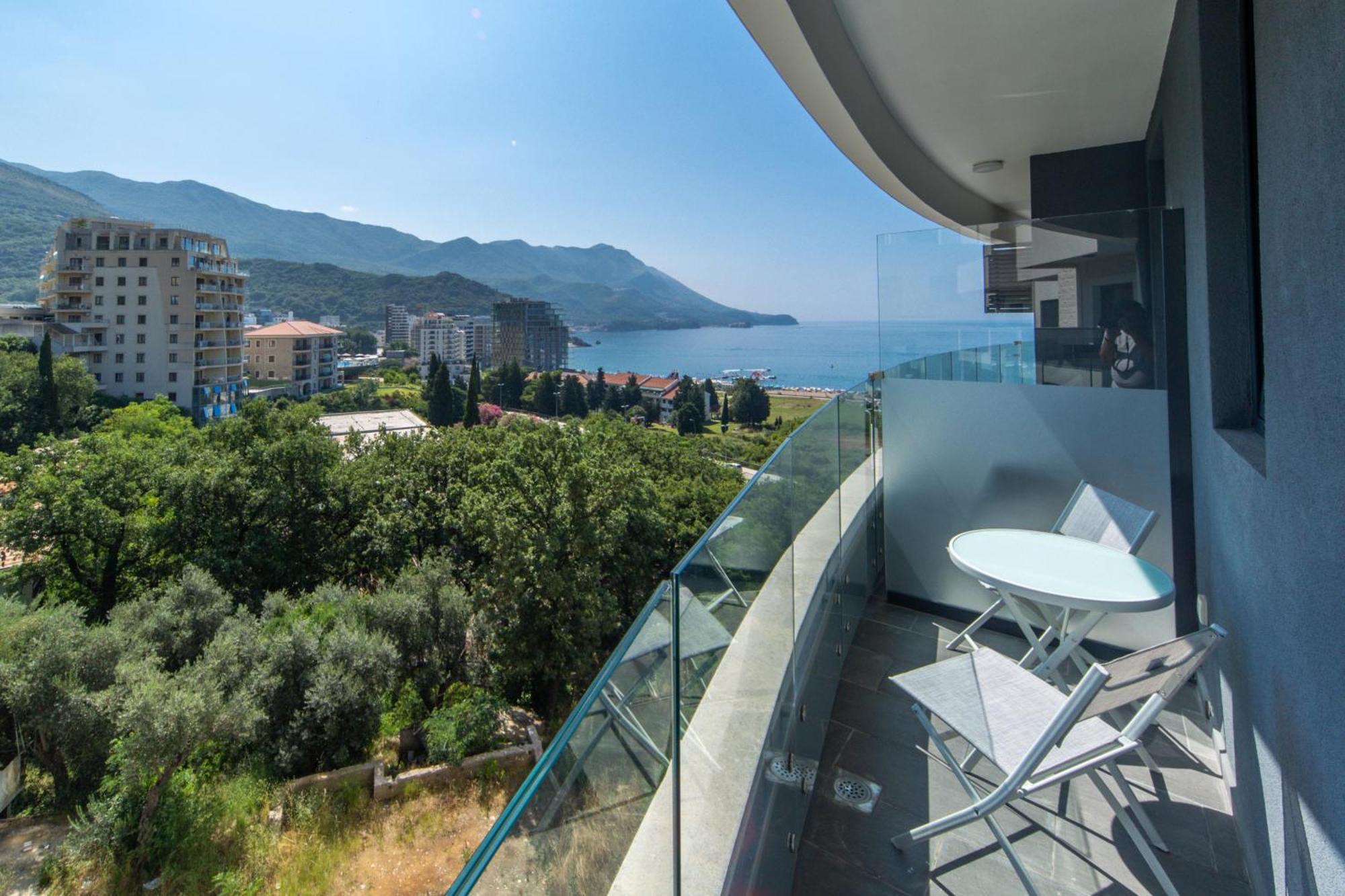 Skyline Vista Apartment Becici  Exterior photo